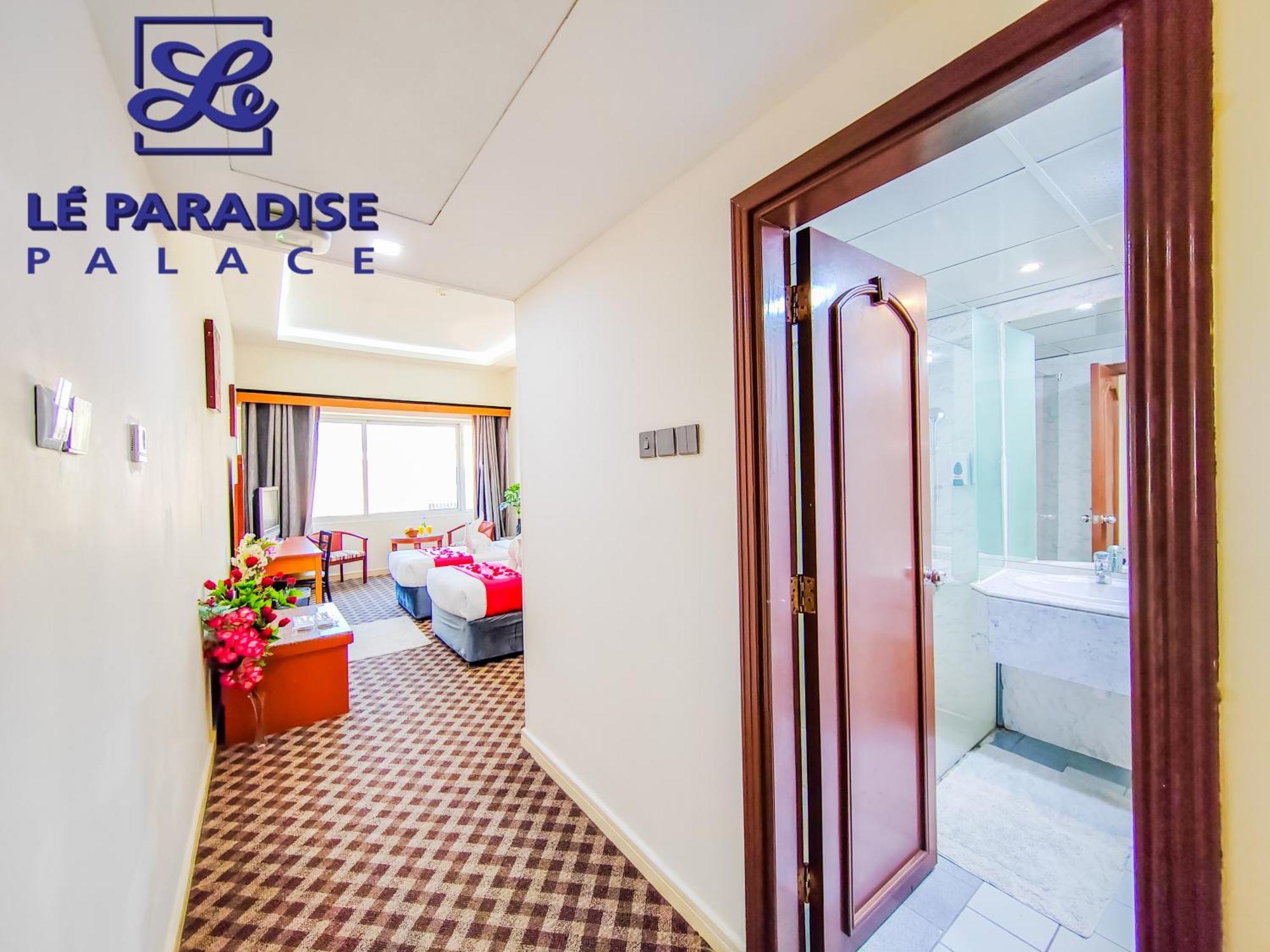 Le Paradise Palace Hotel Dubaï Extérieur photo