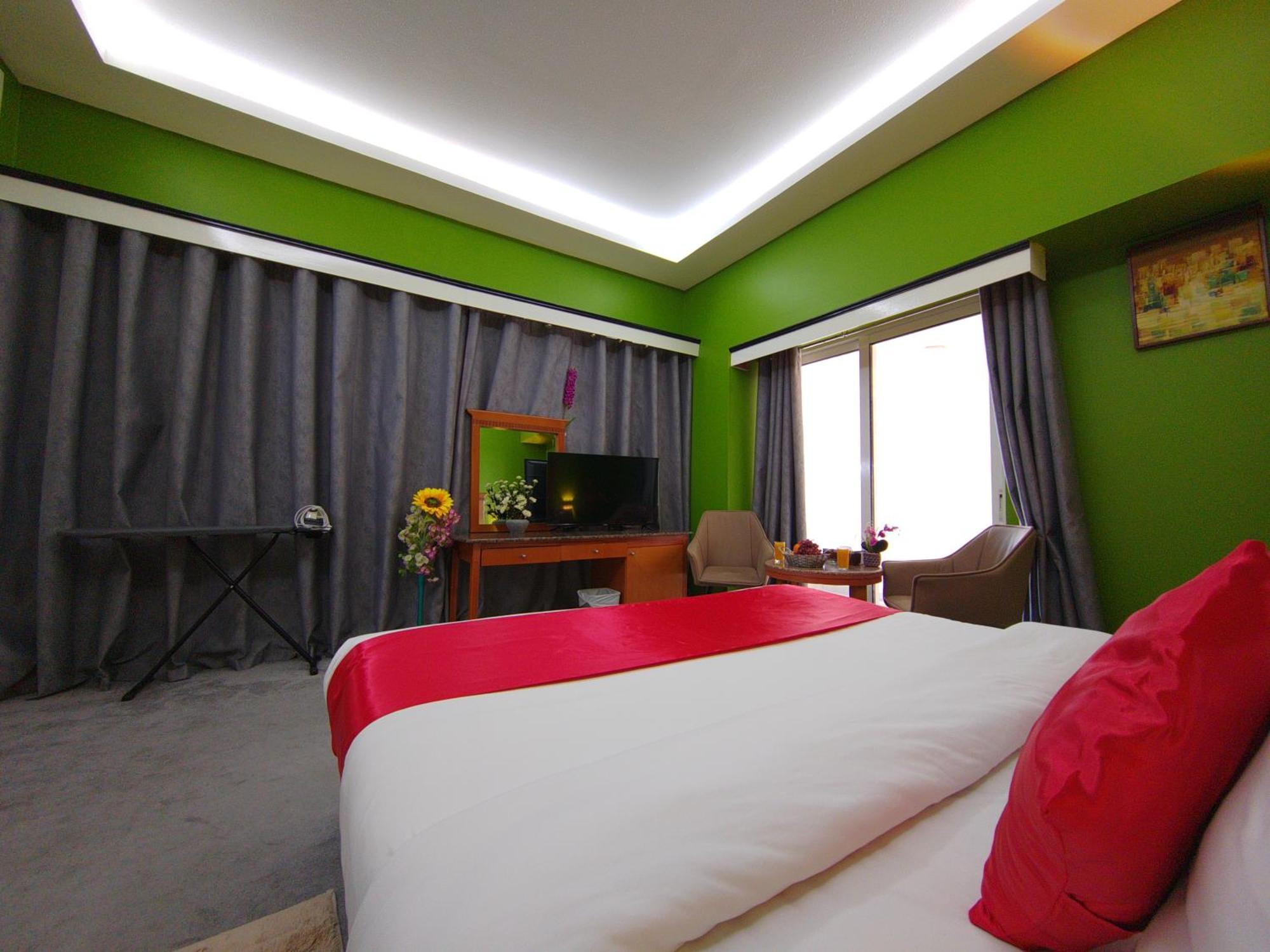 Le Paradise Palace Hotel Dubaï Extérieur photo