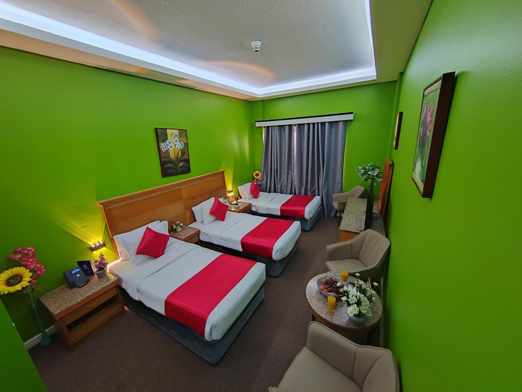 Le Paradise Palace Hotel Dubaï Extérieur photo