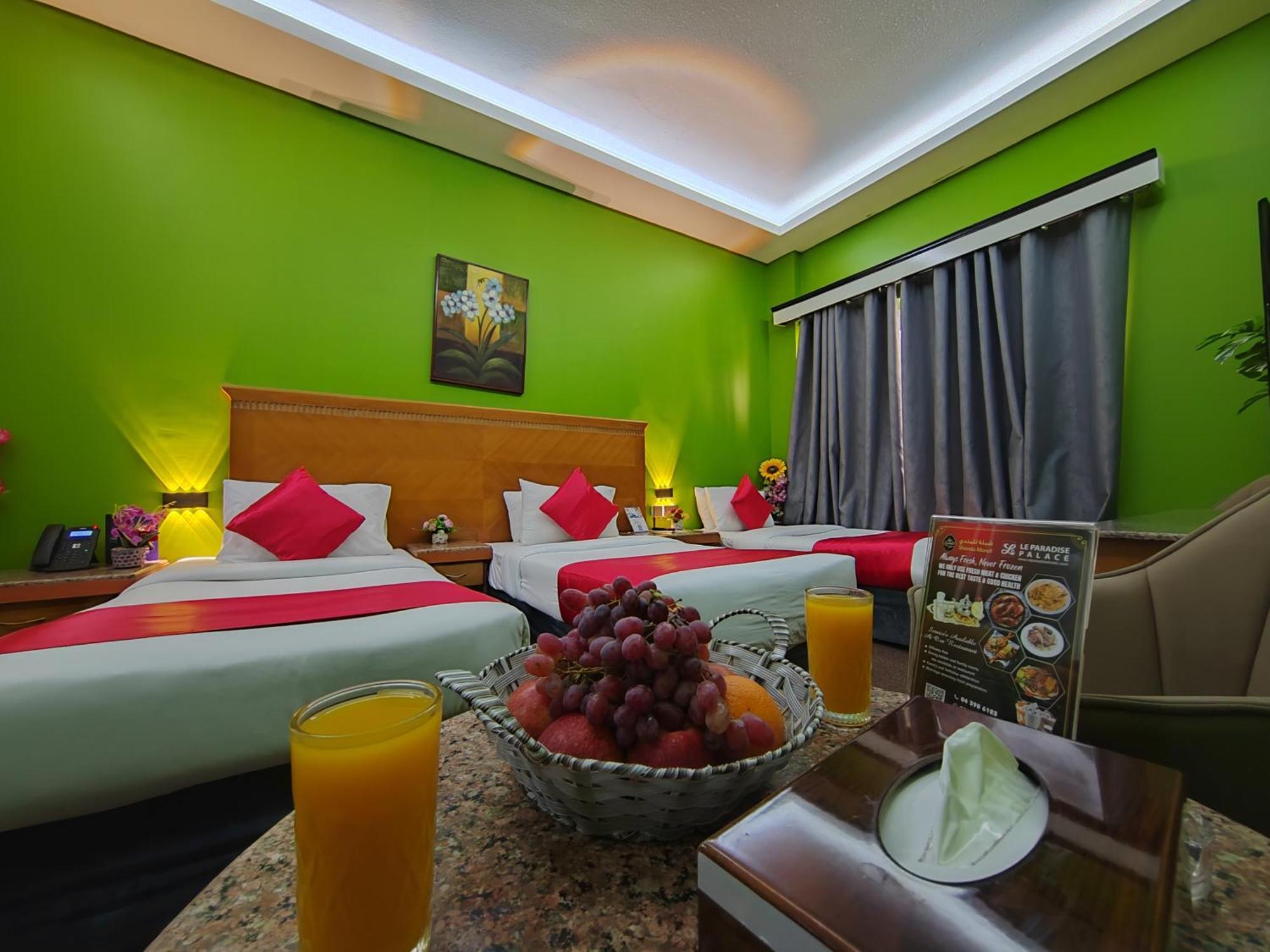 Le Paradise Palace Hotel Dubaï Extérieur photo