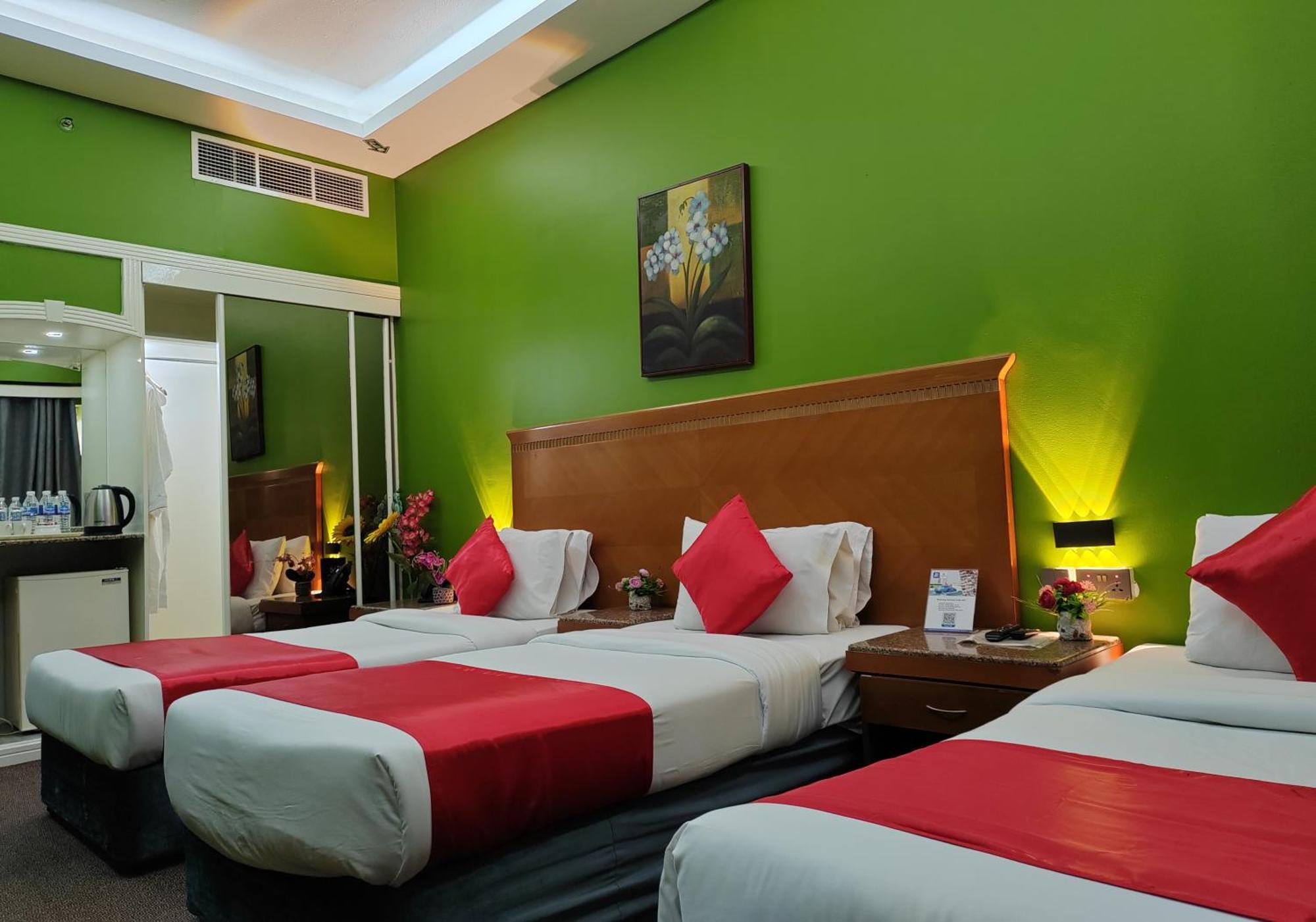 Le Paradise Palace Hotel Dubaï Extérieur photo