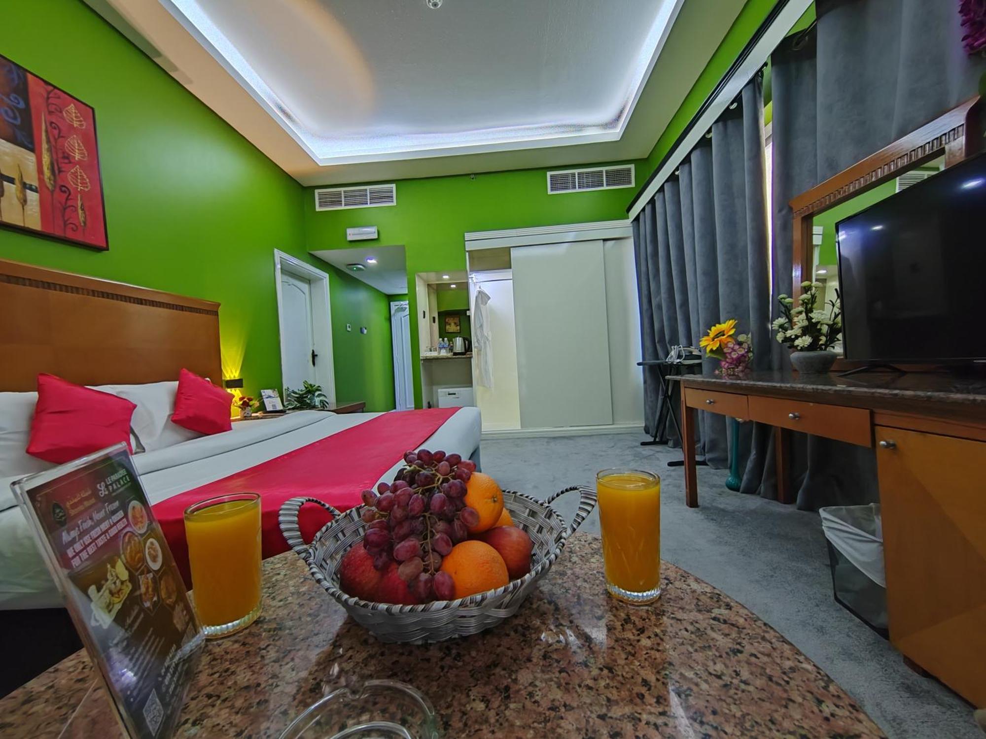 Le Paradise Palace Hotel Dubaï Extérieur photo