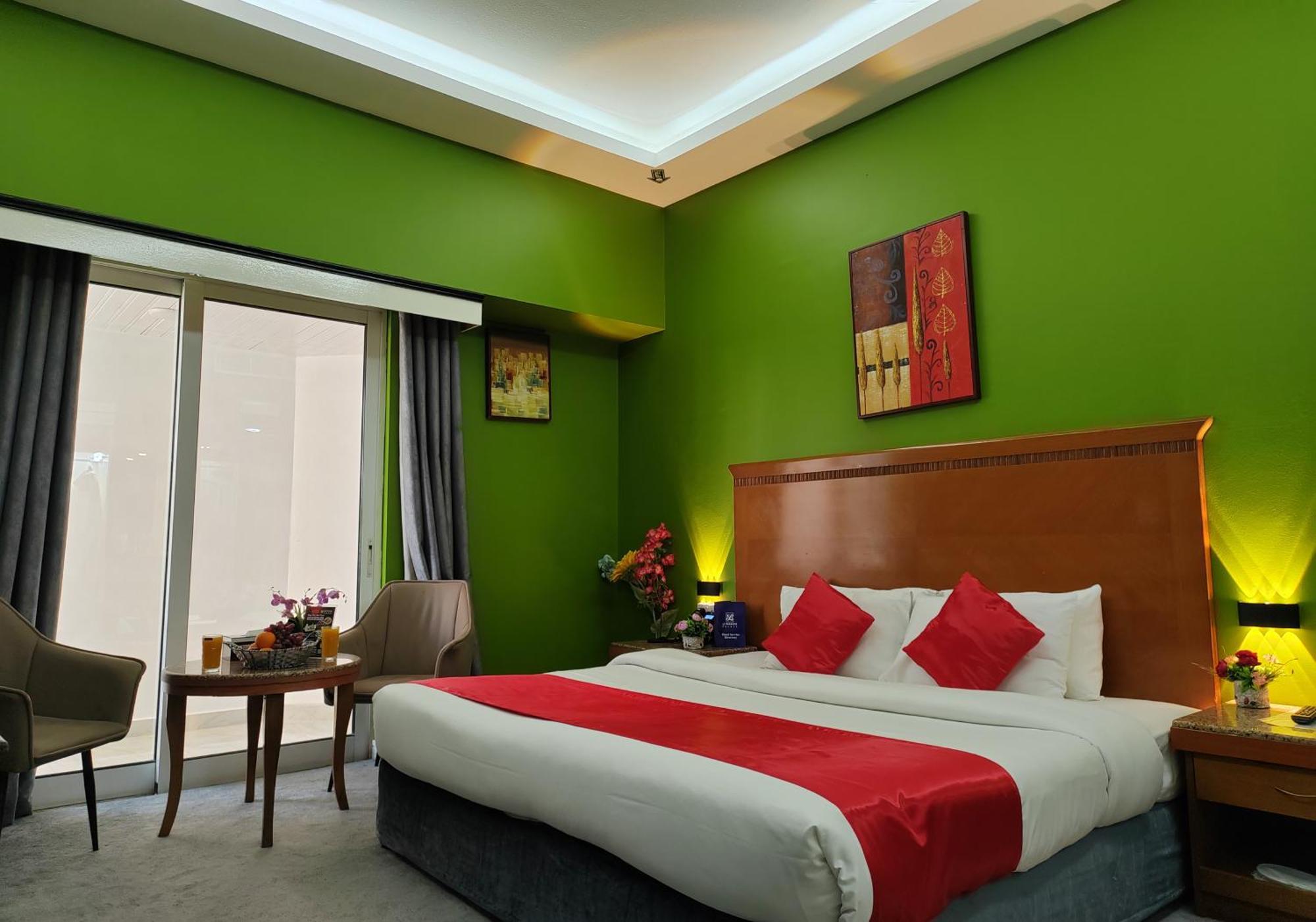 Le Paradise Palace Hotel Dubaï Extérieur photo